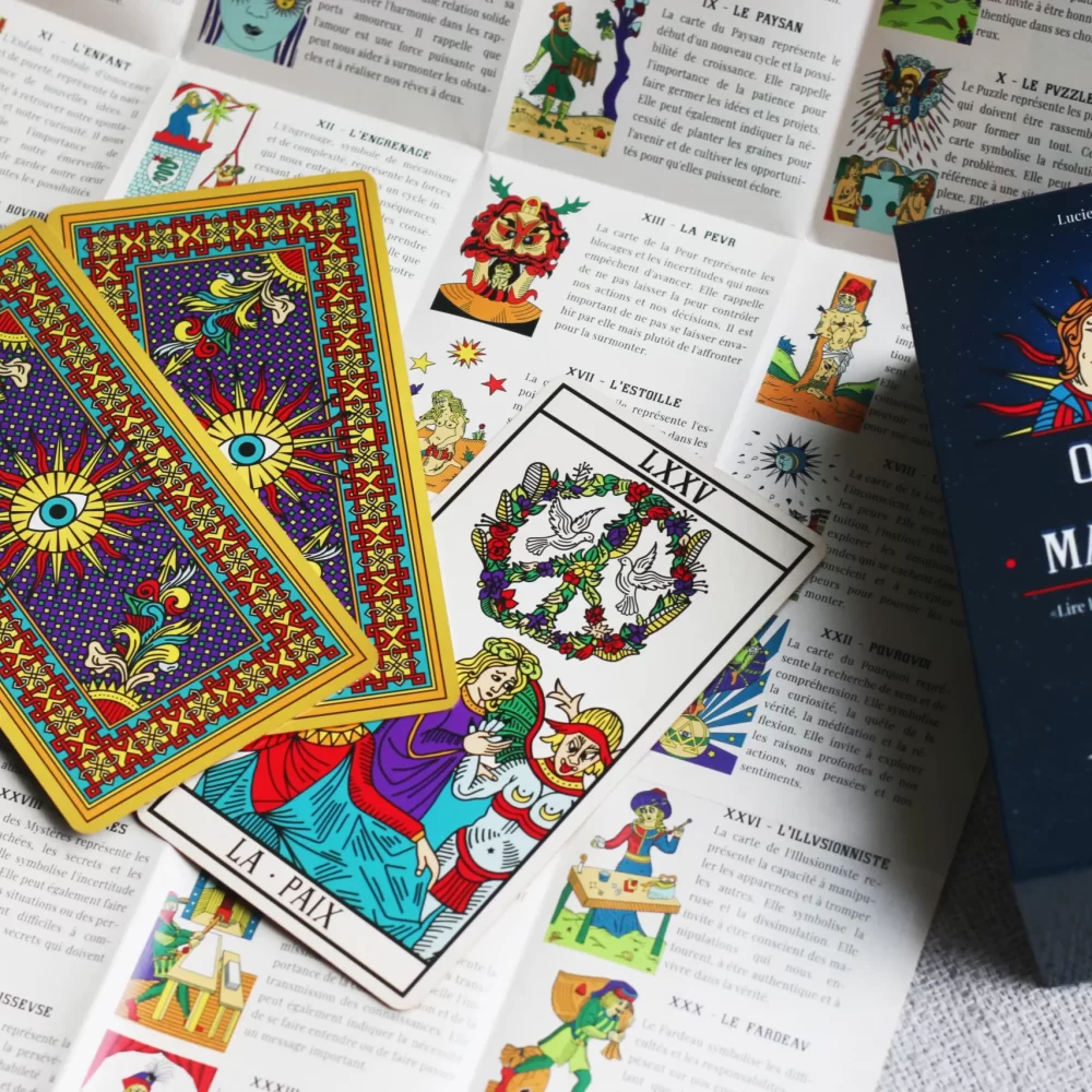 Jeu divinatoire et développement personnel Oracle de Marseille